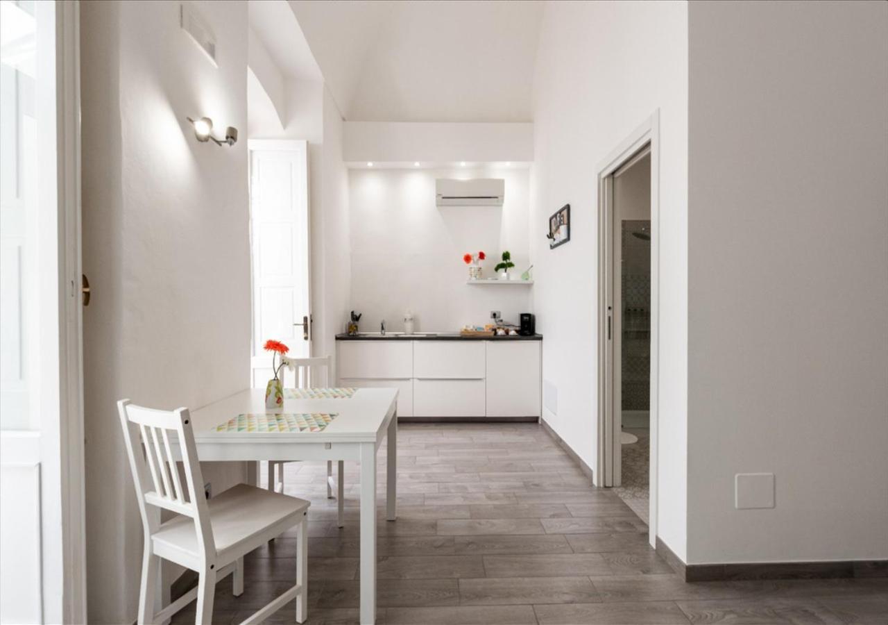 B&B 20 Archi Monopoli Εξωτερικό φωτογραφία